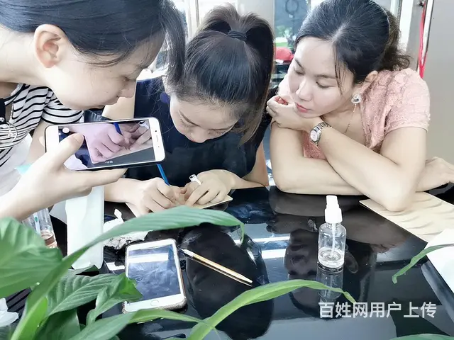广东韶关哪里有化妆师美甲师纹绣新娘盘发华仔影视培训 - 图片 9