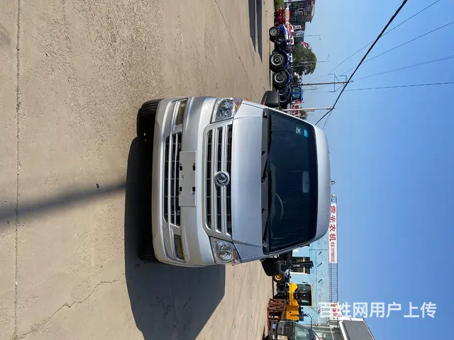 东风小康 厢式货车 - 图片 1