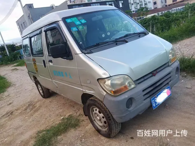 五菱之光面包车 - 图片 3
