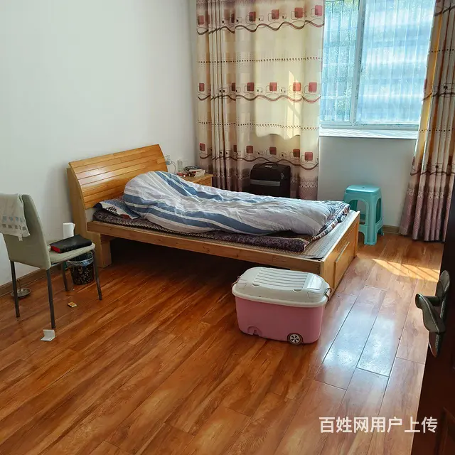 转让岀售一套房，北面后阳台送9个平方已装上玻璃房 - 图片 5