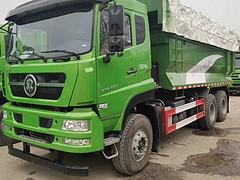 5.8米U型环保大箱 ​库存斯太尔渣土车 后八轮