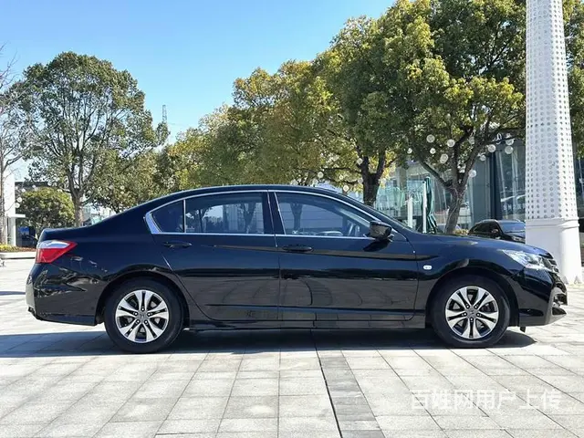 本田 雅阁 2015款 第九代雅阁 2.4 无级 LX 舒适 - 图片 7
