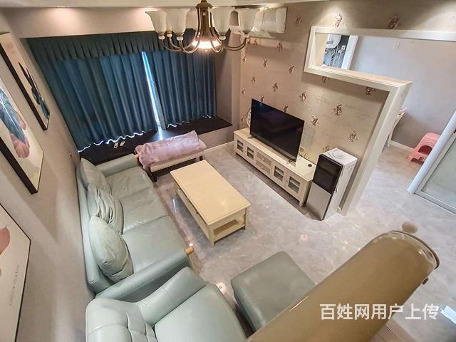 山姆会员 旁 华发未来荟 精品复式2居 家电齐全 拎包入住的图片
