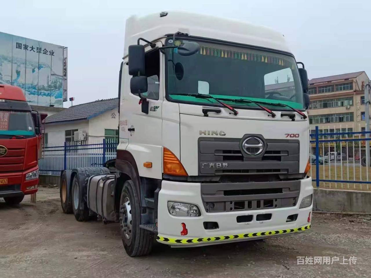 刚回来二台广汽日野牵引车 国五