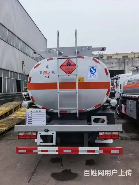 东风多利卡8吨油罐车 厂家销售包上户一条龙服务 - 图片 6