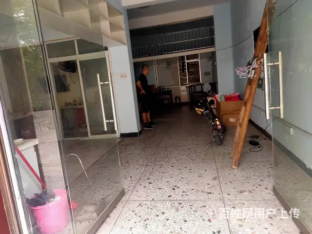 廉价出租永州市第十四中学正对面黄金临街双门面 - 图片 5