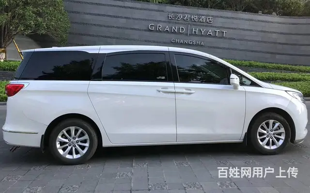 长沙包车7座别克GL8商务车配司机租车机场专车接送 - 图片 2