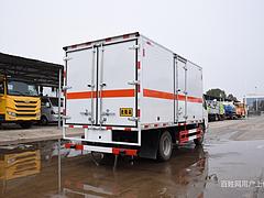 福田4.1米康机131马力易燃固体厢式运输车参数及报价