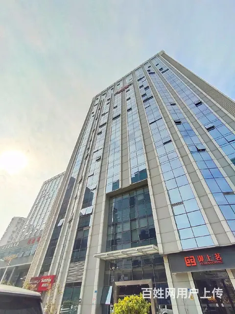 五缘湾运动馆  海富翔安湖里大厦  精装多套42元多套急租 - 图片 9