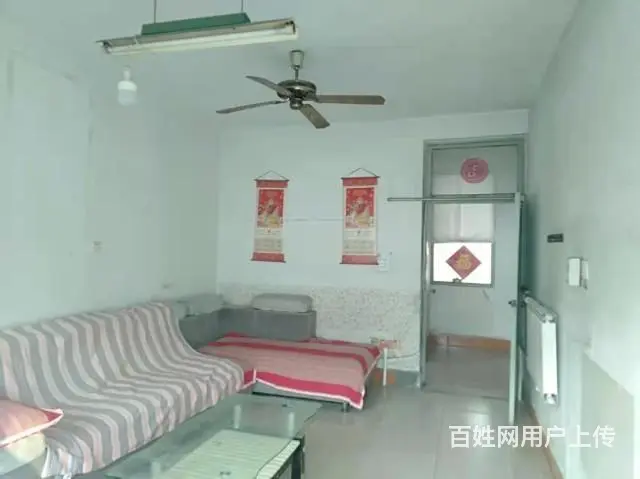 Z8756云涛小区中装实图暖气天然气风扇热水器床沙 - 图片 1