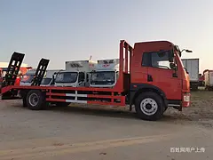 国六解放单桥挖机拖板车 平板拖车 厂家地址
