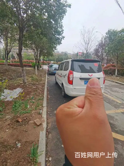 五菱宏光S闲置售卖 - 图片 5