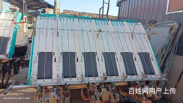 东方红雷沃迪尔久保田洋马插秧机 - 图片 3