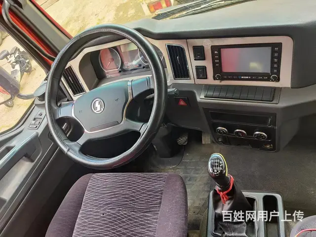 陕汽德龙7.8米厢式货车 国5 - 图片 4