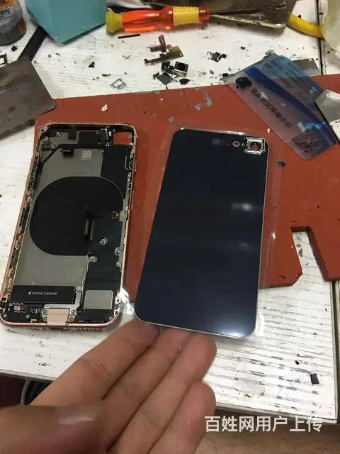 iphone8换后盖玻璃外屏维修iphone8p - 图片 4