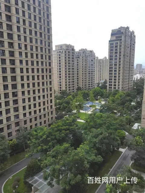 万邦国际 196平米毛坯房 车位 - 图片 1