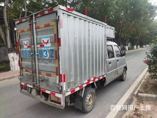 五菱箱式货车 - 图片 4