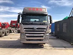 出售个人二手新款豪沃TH7牵引车 480马力 国五