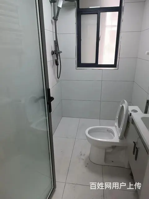 体育馆对面五号院一楼 普通住宅 精装修 - 图片 4