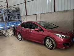 标致308 2012款 2.0 手自一体 风尚型