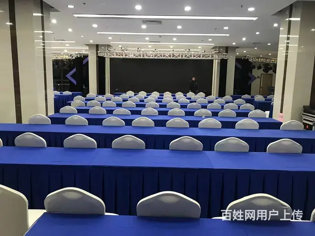 会议桌嘉宾椅等家具出租 - 图片 4