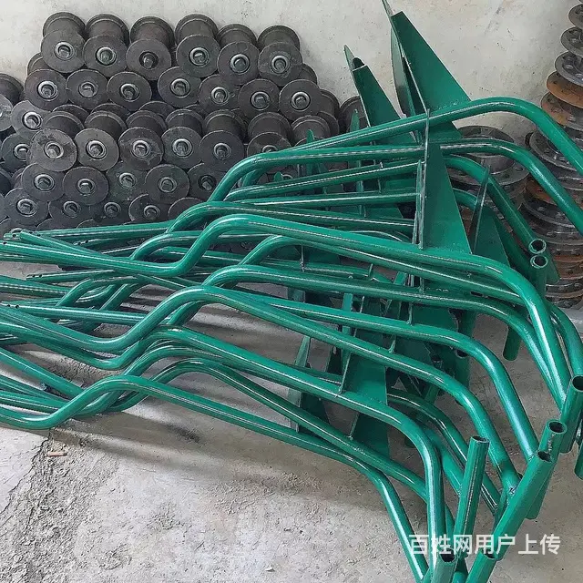 煤矿架空人车吊椅猴车无缝钢管吊椅猴车配件厂家 - 图片 2