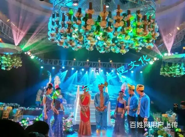 婚礼主持人、舞蹈演出、场地布置、灯光音响、婚庆道具 - 图片 12
