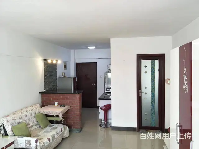 御博城小区 普通住宅 小户型 中等装修 - 图片 1