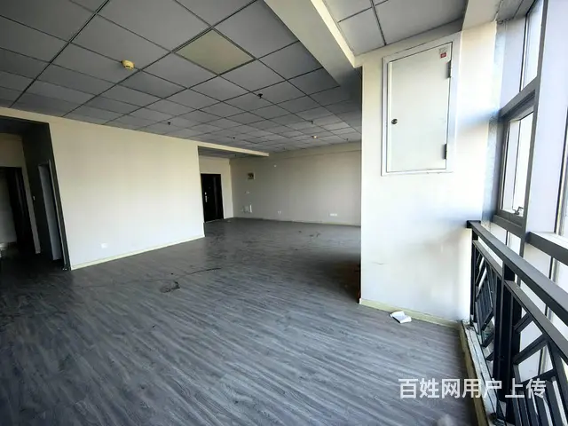 大龙湖旁永嘉广场100平纯办公高层南向出售 - 图片 5