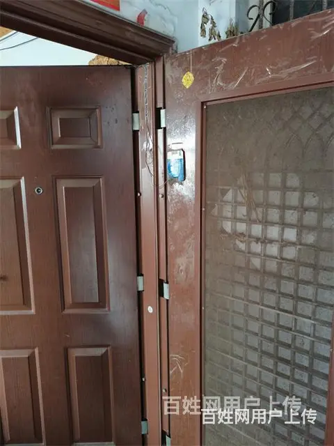 济南明湖东路附近换锁，专业师傅持证上岗 - 图片 1