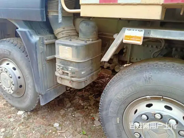 二手440马力汕德卡前四后八自卸车8米2货厢国五 - 图片 12
