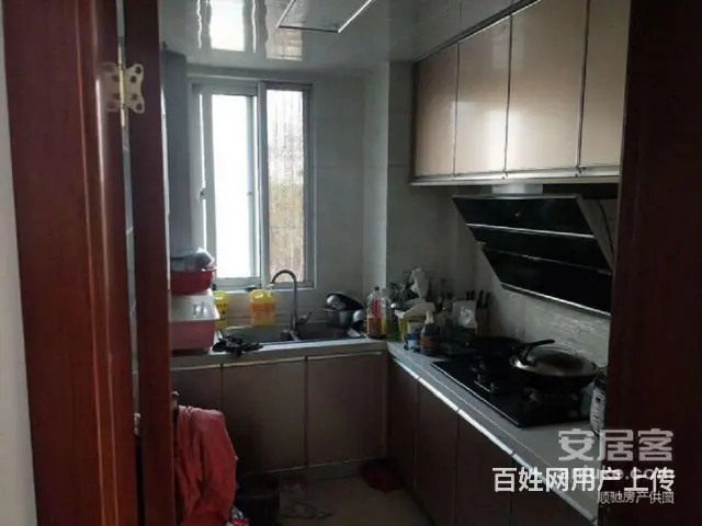 九洲花园一期 4室2厅2卫 148平175万 - 图片 4
