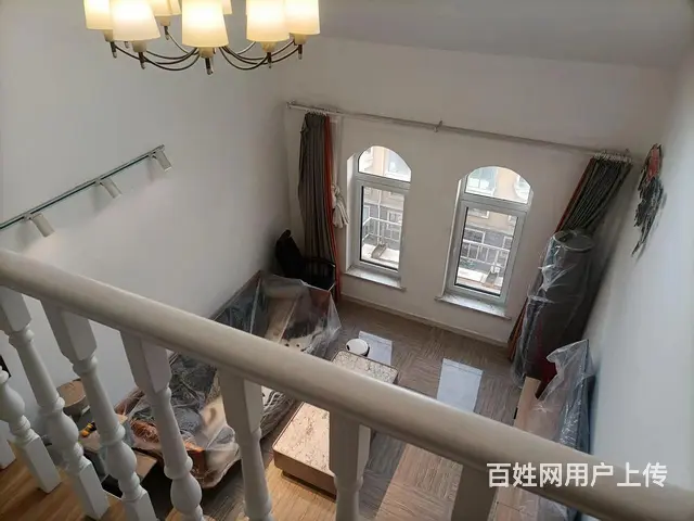 世极城堡世纪婚房阁楼共140平4室2厅2卫经典飘窗地暖豁亮售 - 图片 2
