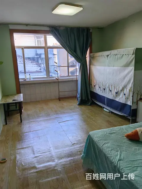 南大街南洪街三室一厅南北通透多层四楼出租了 - 图片 1