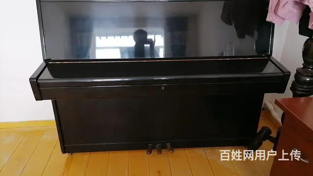 出售闲置钢琴一台，品相好价格低 - 图片 1
