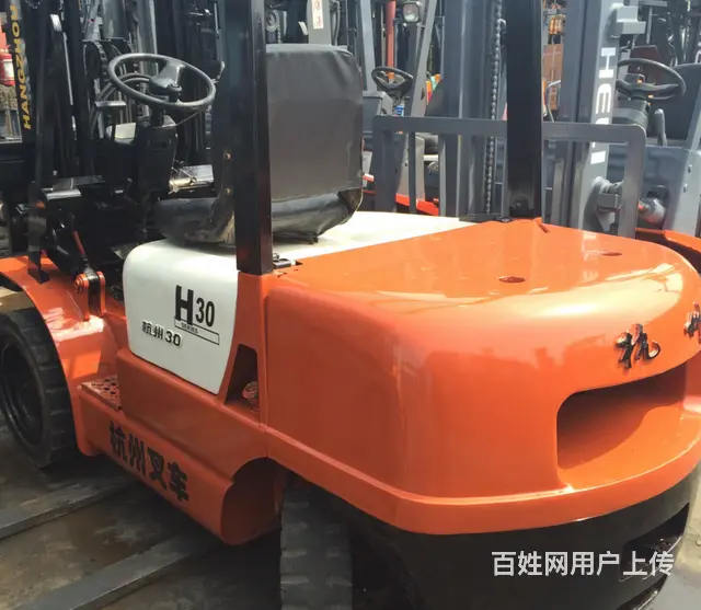 合力3吨九成新柴油叉车 带中钢侧移可进集装箱叉车 - 图片 7