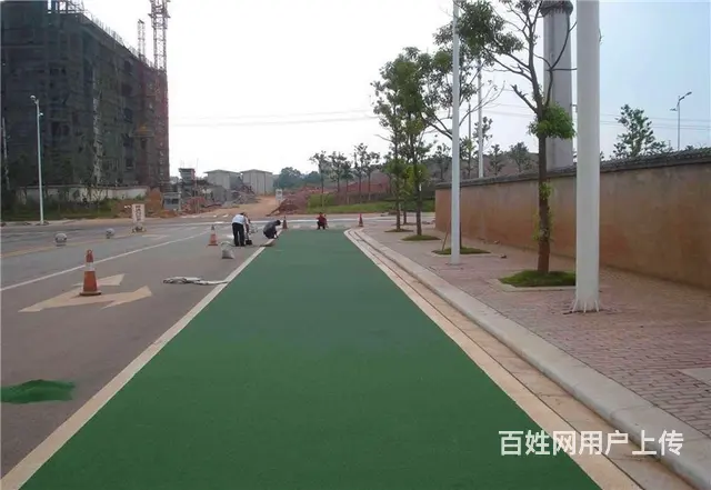 蚌埠停车场防滑车道彩色路面施工步骤详解 - 图片 2