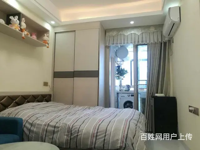 市区东街对面金港湾单身情侣公寓全新未入住停车方便拎包入住 - 图片 1