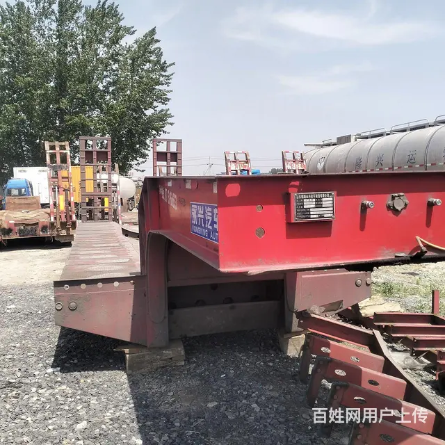 13米X3米低平板半挂车高低高 - 图片 2