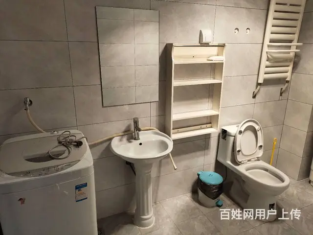 烟台开发区鑫发小区二期 普通住宅1厅 中等装修 - 图片 2