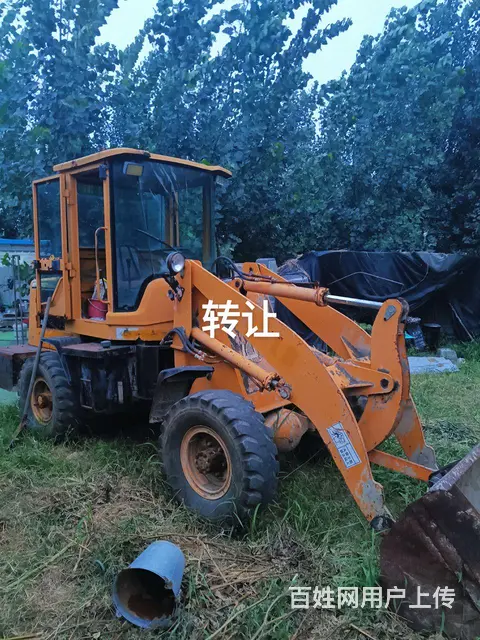 莱工铲车和上海50拖拉机 - 图片 1