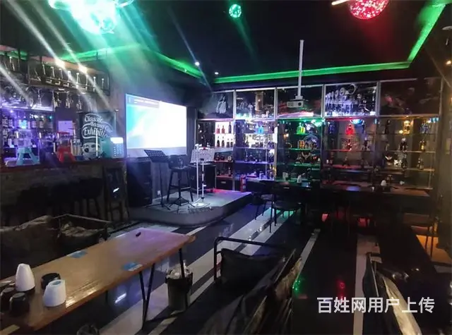 【同城搜铺网免费找店】万达对面120平酒吧转让 - 图片 3