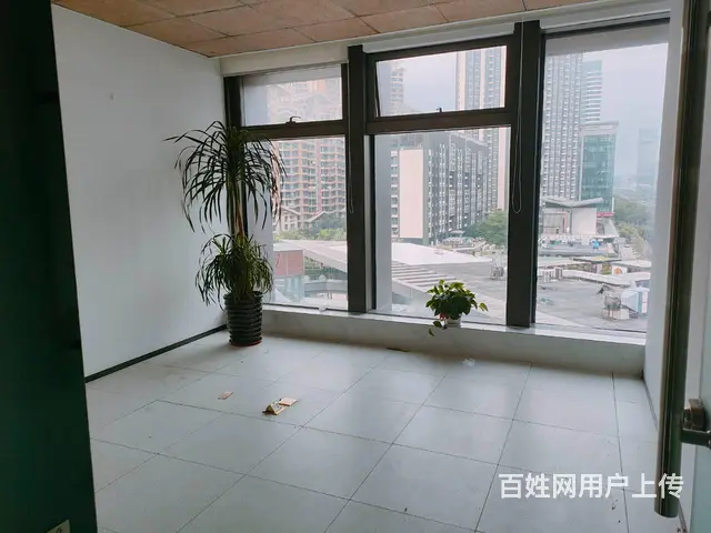 （51旺铺推荐）中铁置业广场361.8平空铺出租 - 图片 1