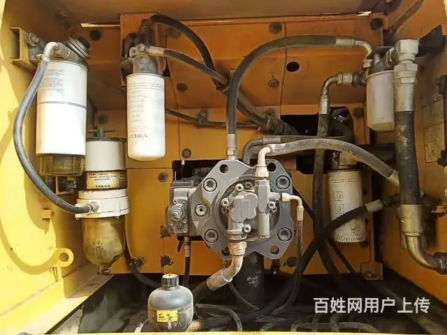 低价出售精品二手挖掘机沃尔沃210，手续全包送急转 - 图片 5