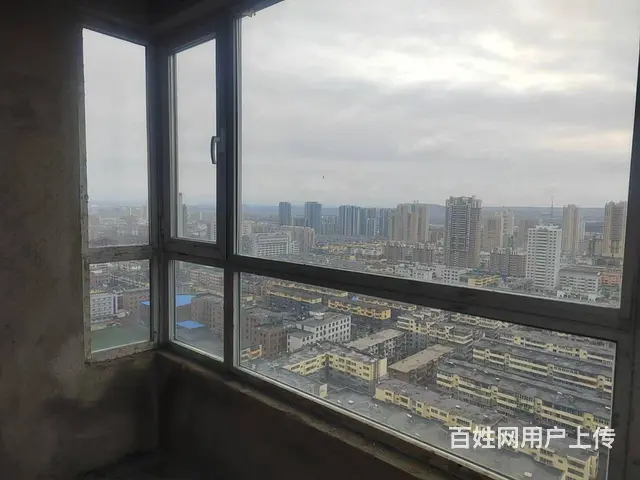 北站卧龙湾高层顶楼三室清水全款直接办证 - 图片 3