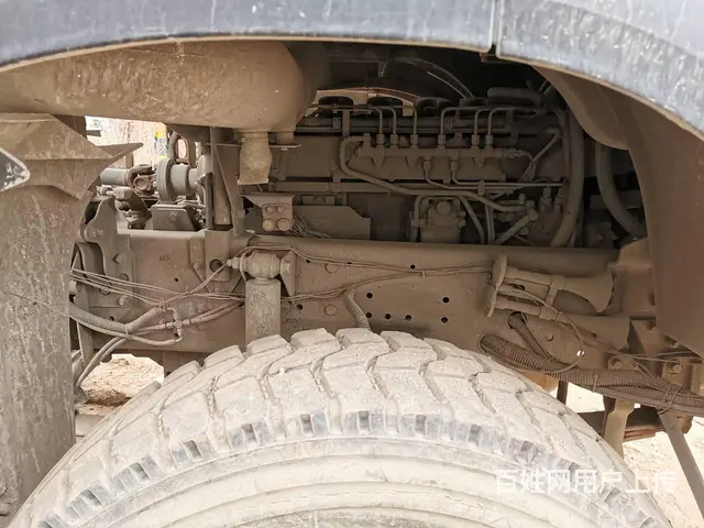 18年二手豪沃大20方搅拌车 380马力 前四后八 - 图片 4