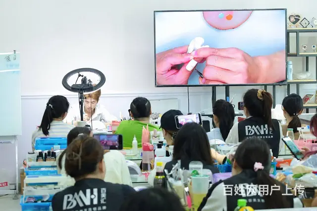 学美甲技术，我选择广州百美汇学校靠谱专业 - 图片 9