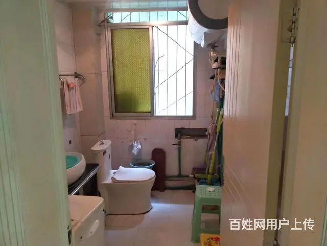 洪南路步梯2楼三室出售产权齐全停车方便临近学习菜市场交通便利 - 图片 9