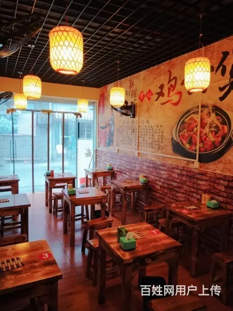 平顶山学院营业中饭店 - 图片 1