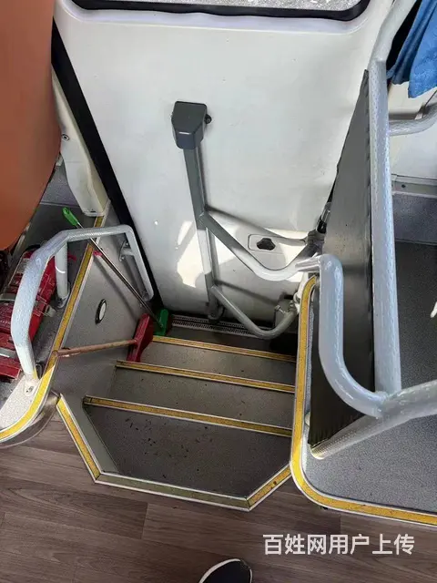 可提双档47座双门宇通6119旅游车 - 图片 5